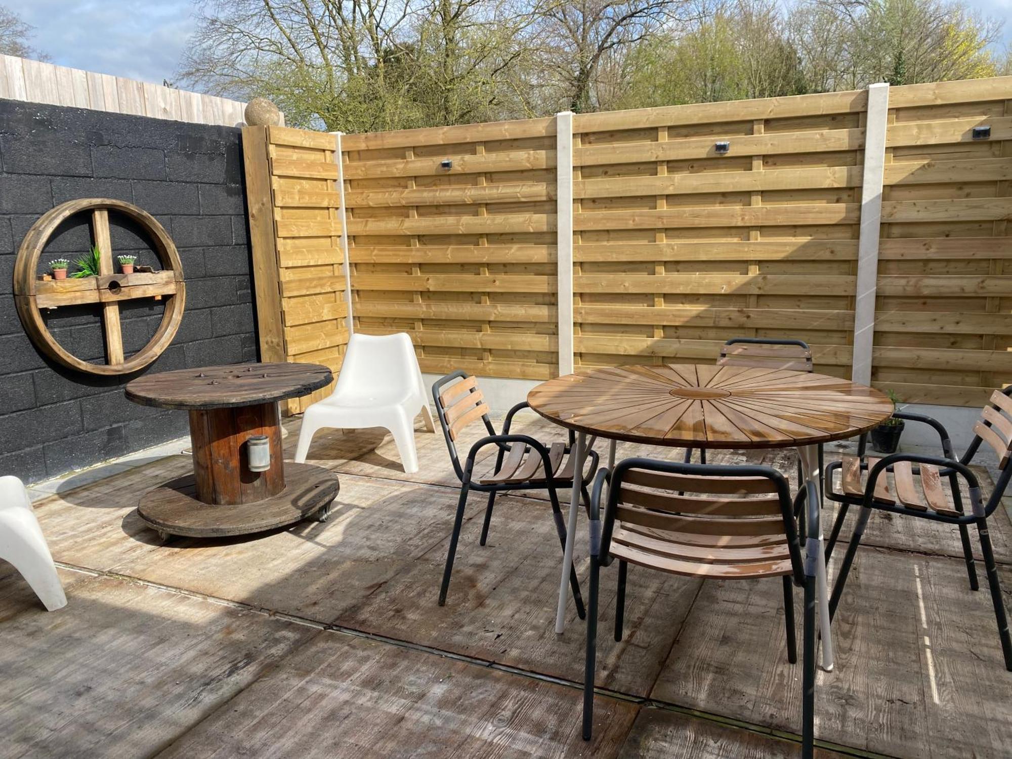 Entre Ville Et Campagne Appartement Cosy Avec Parking Et Terrasse Wood Coutiches Exteriér fotografie